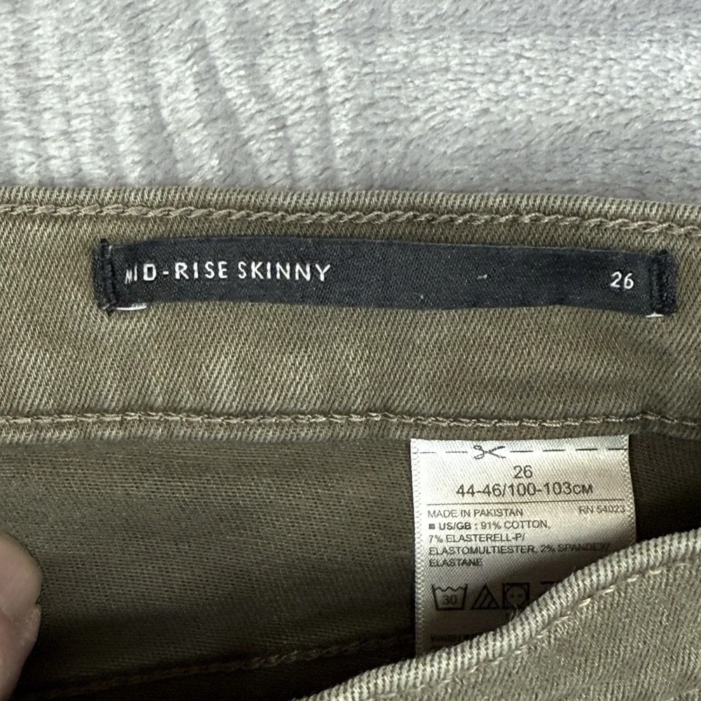 BANANA REPUBLIC Skinny Leg Mid Rise Jeans Women's 26  Stretch‎ Denim zipper leg